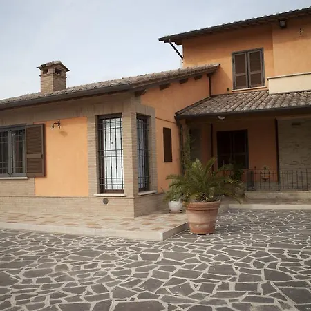 拉基奥伊奥萨住宿加早餐旅馆 住宿加早餐酒店 4*